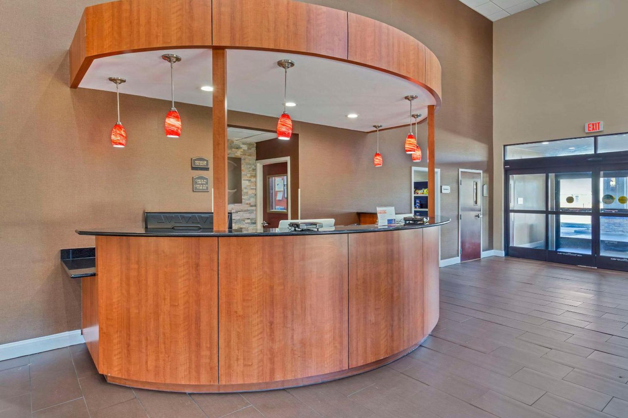 Comfort Suites Wilson - I - 95 Exterior foto